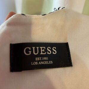 This is a great dress size 6